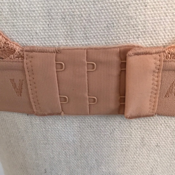 VICTORIA’S SECRET BRA ✨✨✨ - Picture 3 of 5